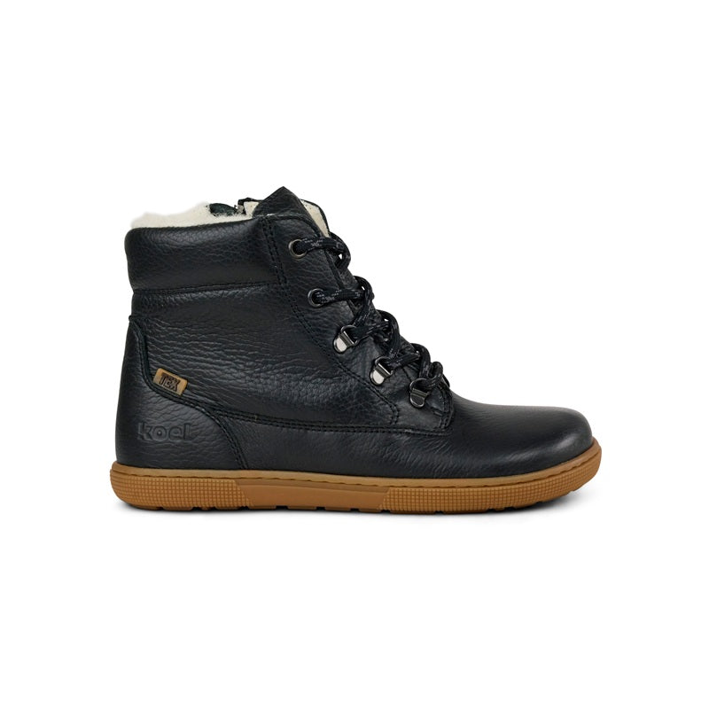 Koel Dry Napa Black Seitenansicht
