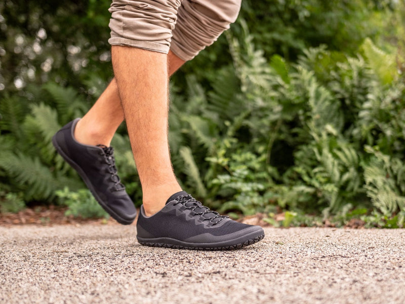 Freet Flex Black – leichter Sport- & Freizeit-Barfußschuh